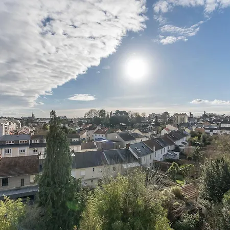 Pleasant Love Nest With A Lovely Balcony Nantes